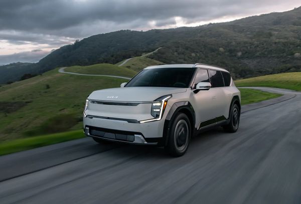 2024 Kia EV9: The Sensible Family-Friendly Electric SUV You've Been Waiting For