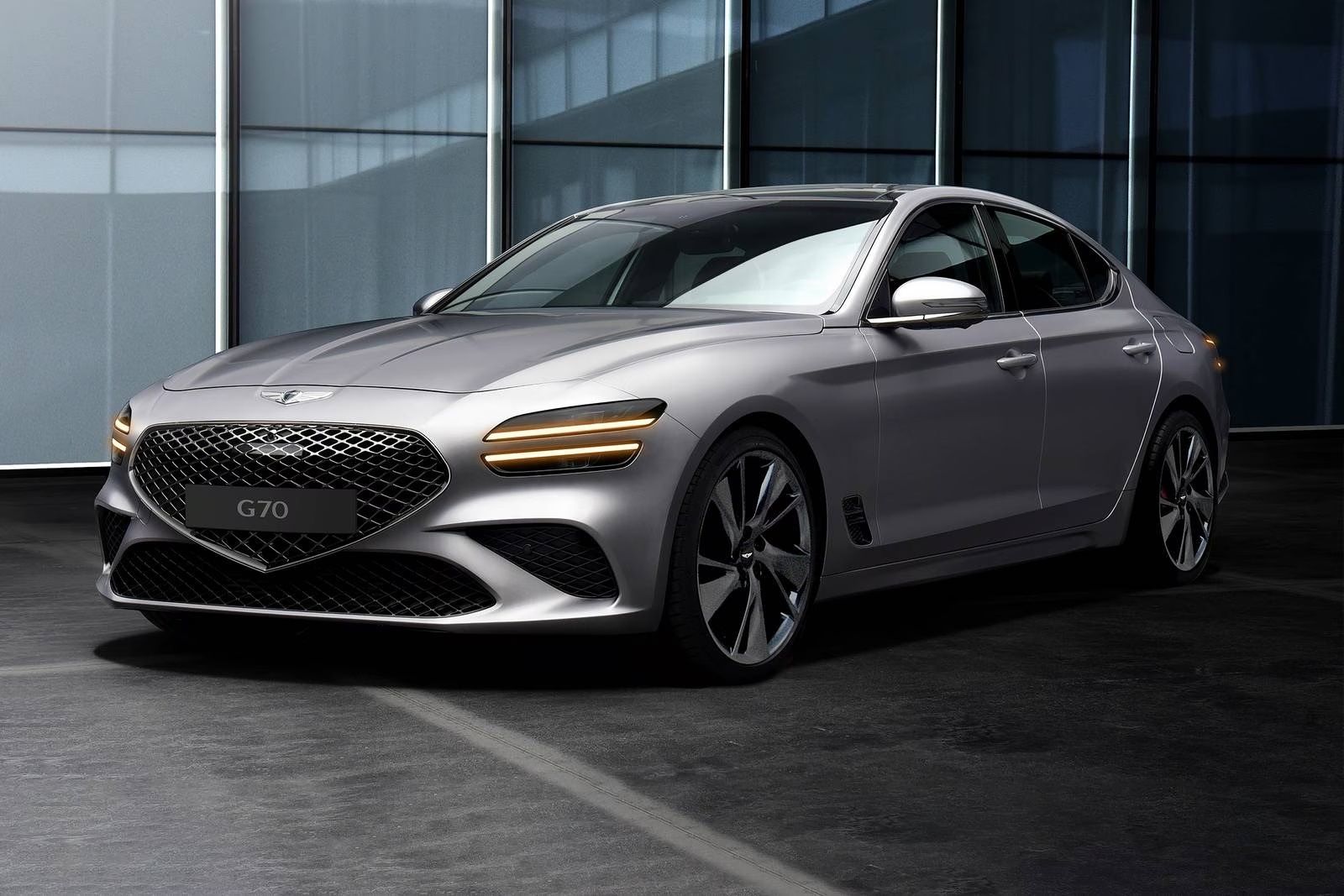 2023 Genesis G70 Reviews