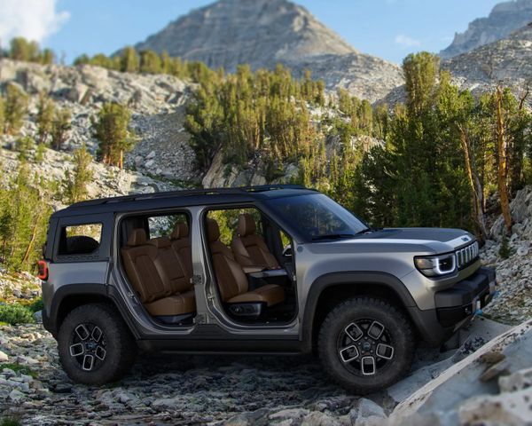 The Rugged and Electric Jeep Recon: A Game-Changer in the Off-Road World